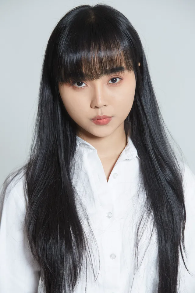 엘룬 サムネイル画像