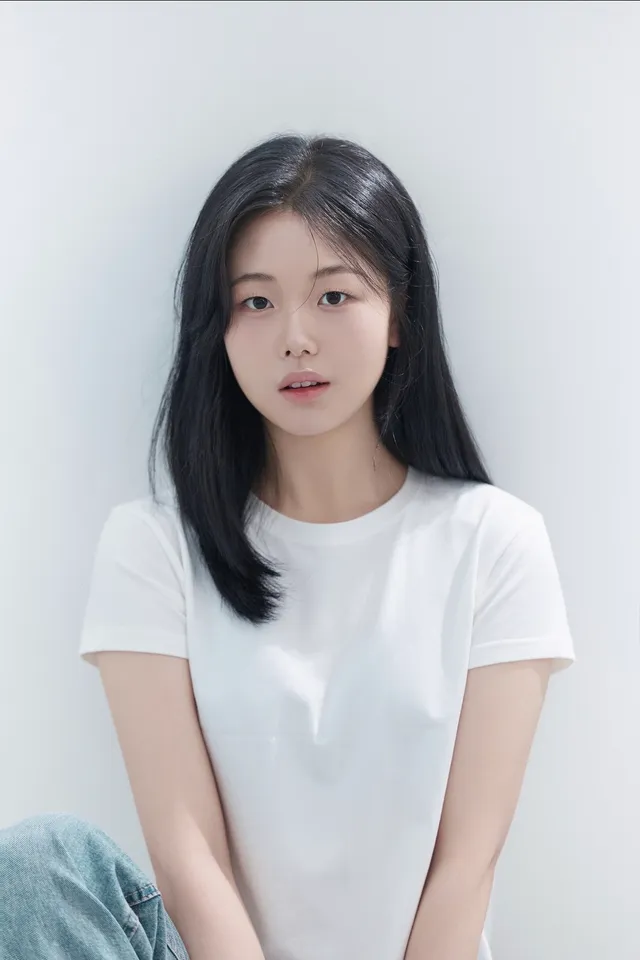 김지윤 Ảnh thu nhỏ