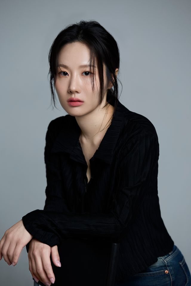 Kim Yeon-woo Ảnh thu nhỏ