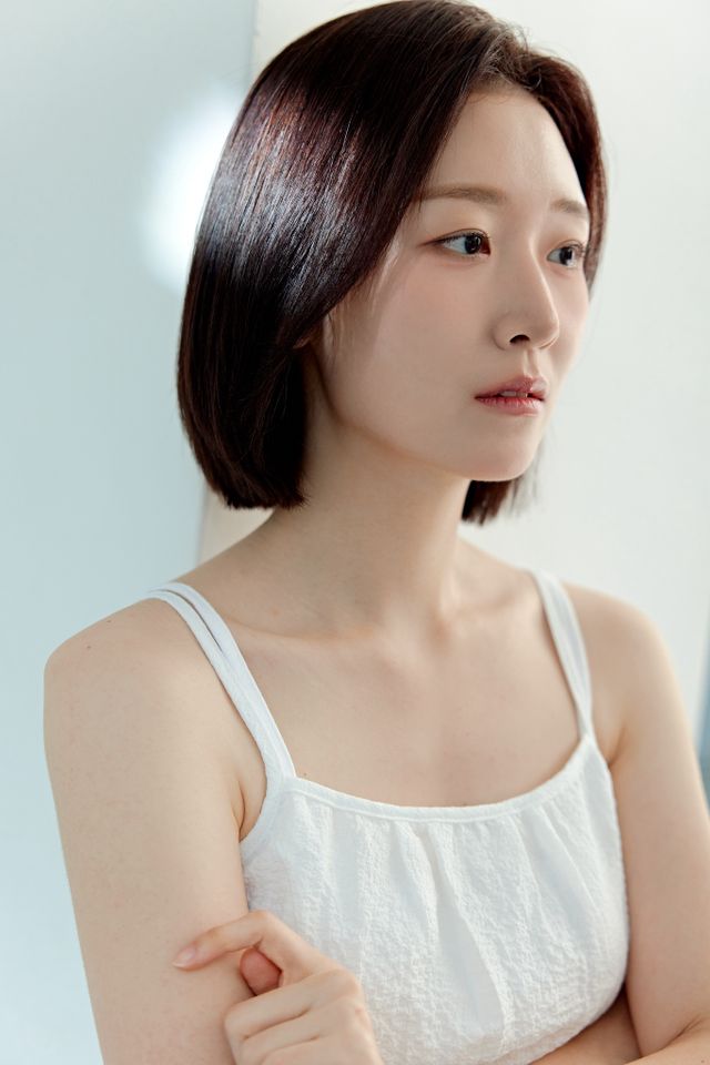 Jo Yujin Thumbnail image