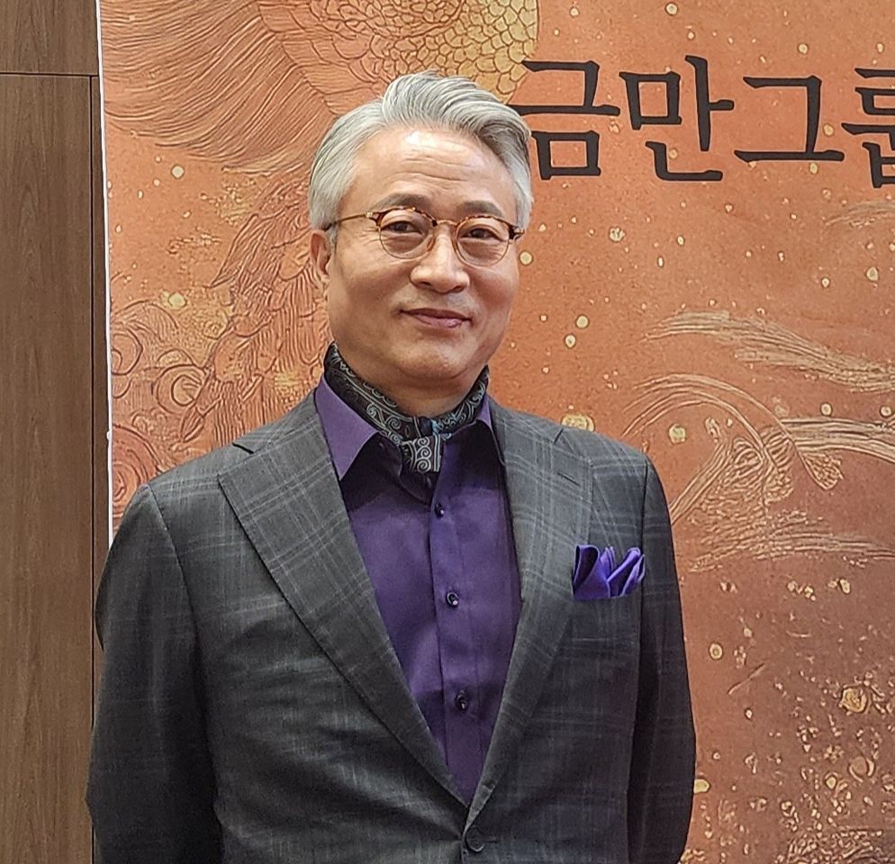 คิม มุนซู ภาพขนาดย่อ