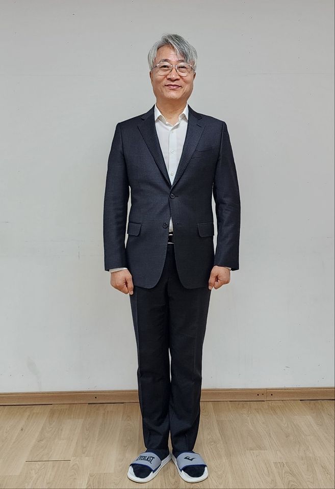 คิม มุนซู ภาพขนาดย่อ