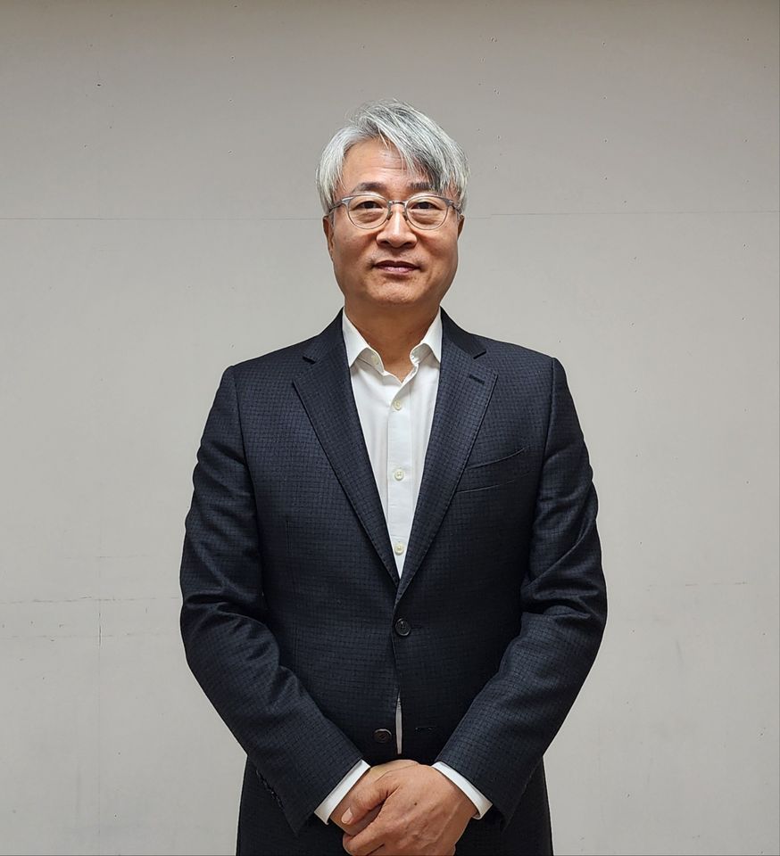 คิม มุนซู ภาพขนาดย่อ