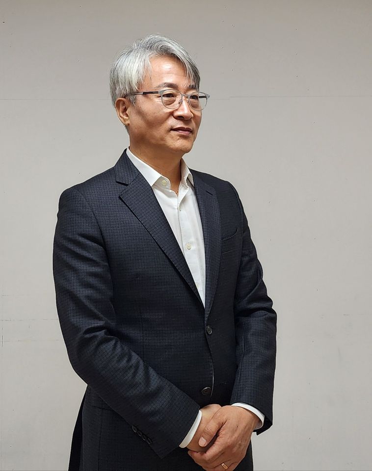 คิม มุนซู ภาพขนาดย่อ