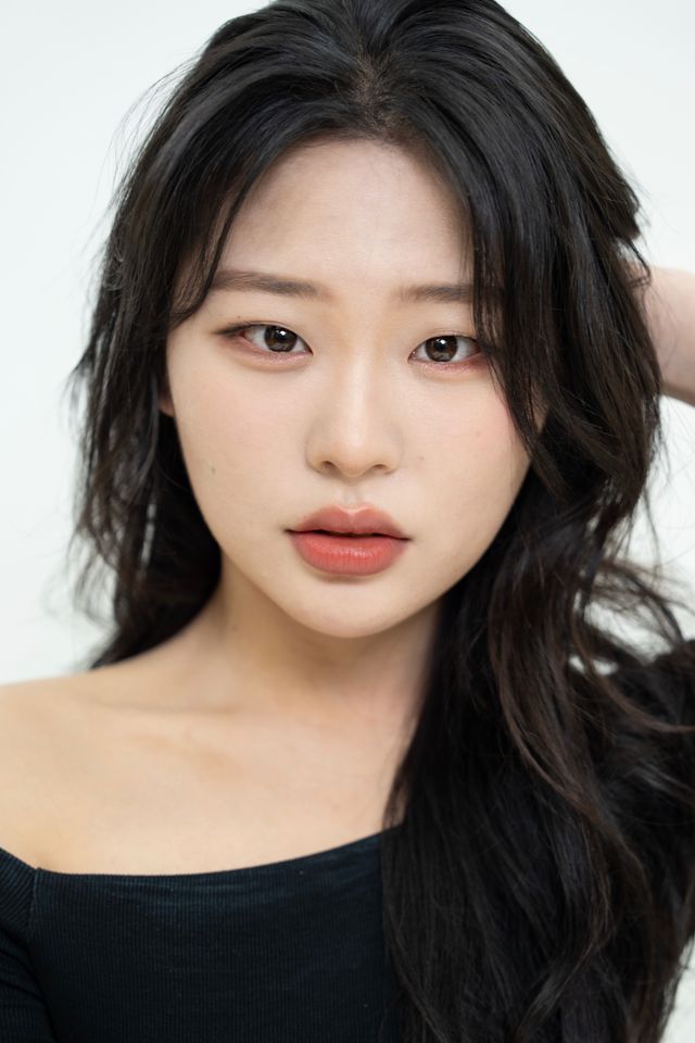 Choi In-hye Thumbnail image