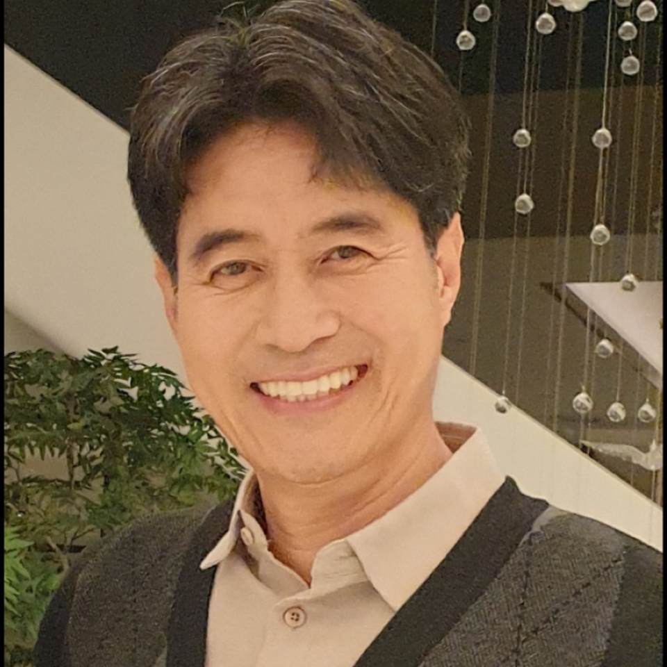 이진영 profile image