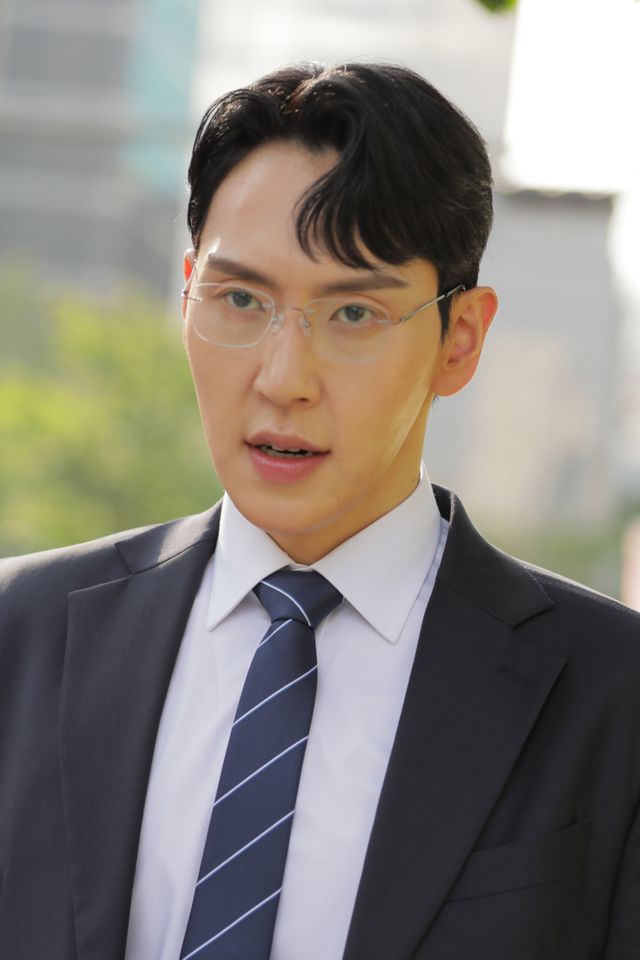 Lee Seung-wook ภาพขนาดย่อ