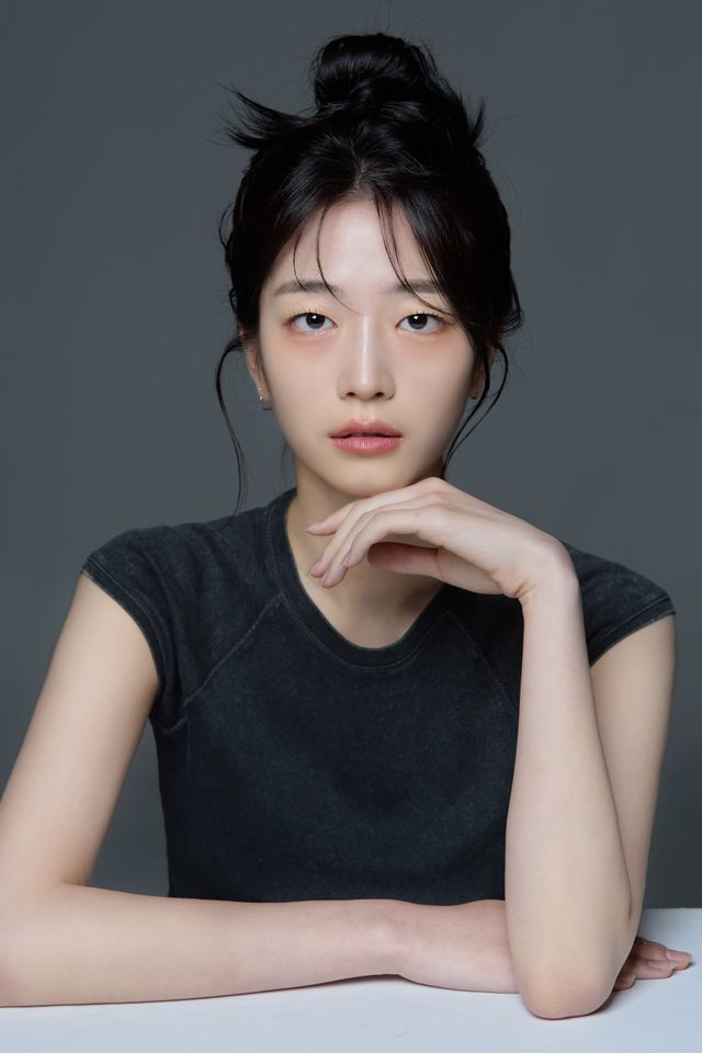 이시우 Thumbnail image