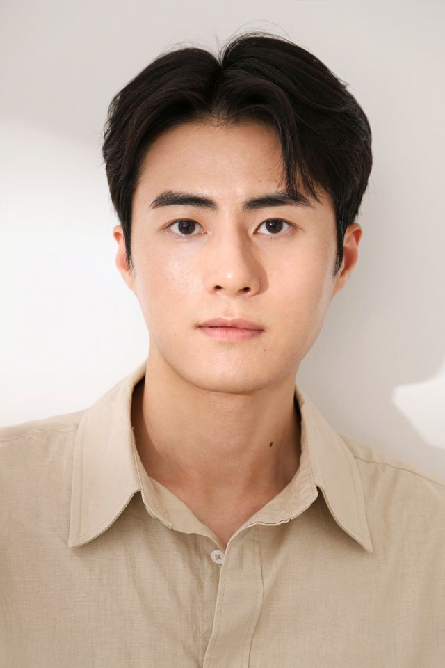 신동현 썸네일 이미지