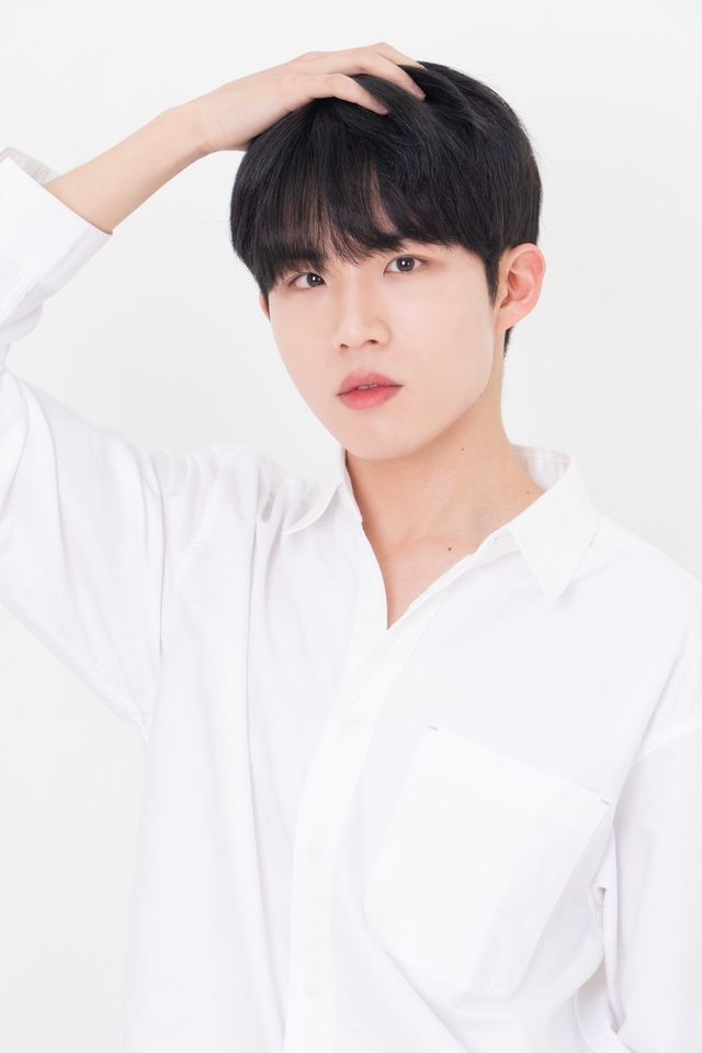 Kim Hyung-seo Ảnh thu nhỏ