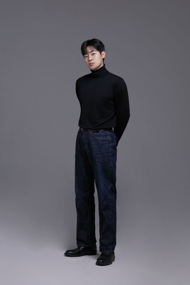 Yu Byung-jin Thumbnail image