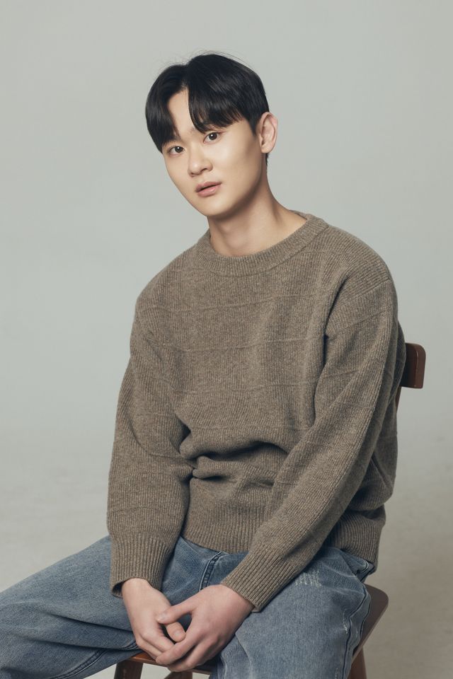 จู มินจุน ภาพขนาดย่อ