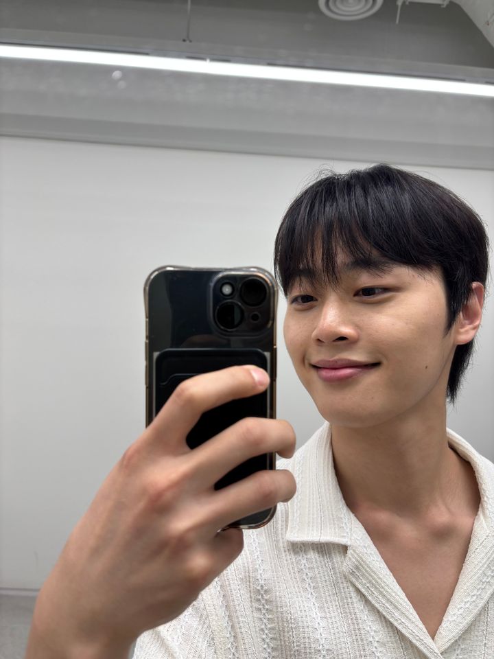 Lee Joo-hyung Ảnh thu nhỏ