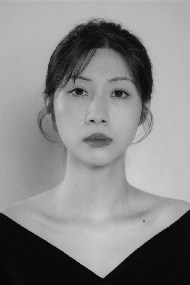 ユン・ソハ サムネイル画像