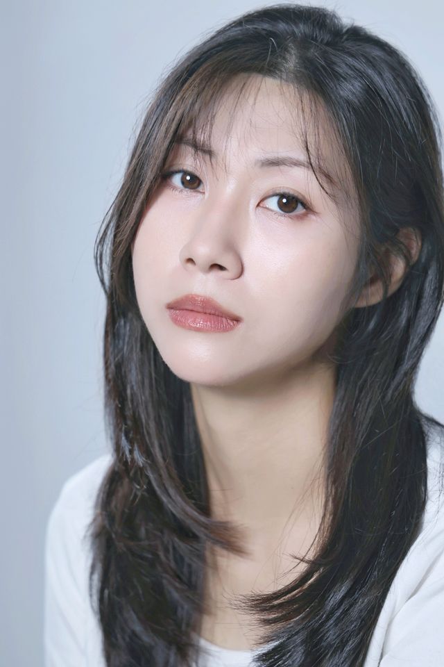 ユン・ソハ サムネイル画像