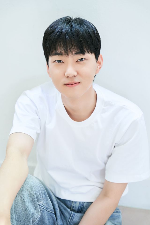 류도윤 썸네일 이미지