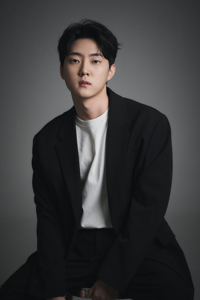 류도윤 썸네일 이미지