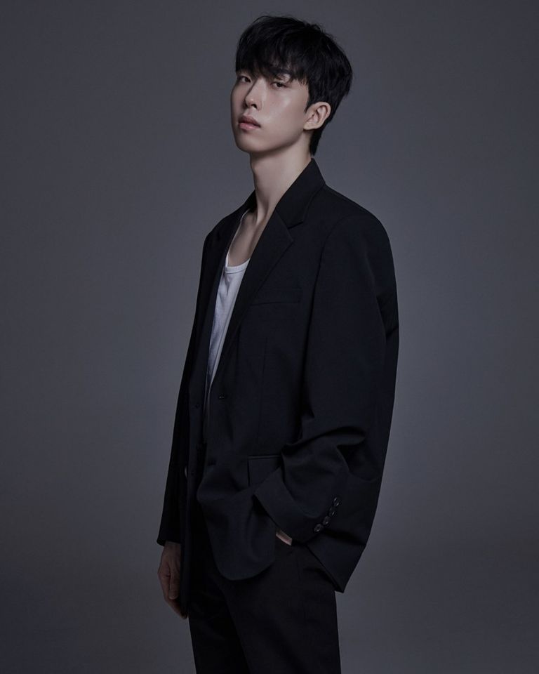 Lee Se-jong Thumbnail image