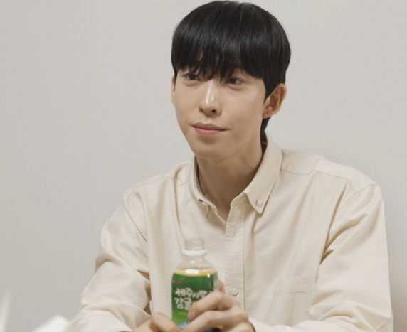 Lee Se-jong Thumbnail image