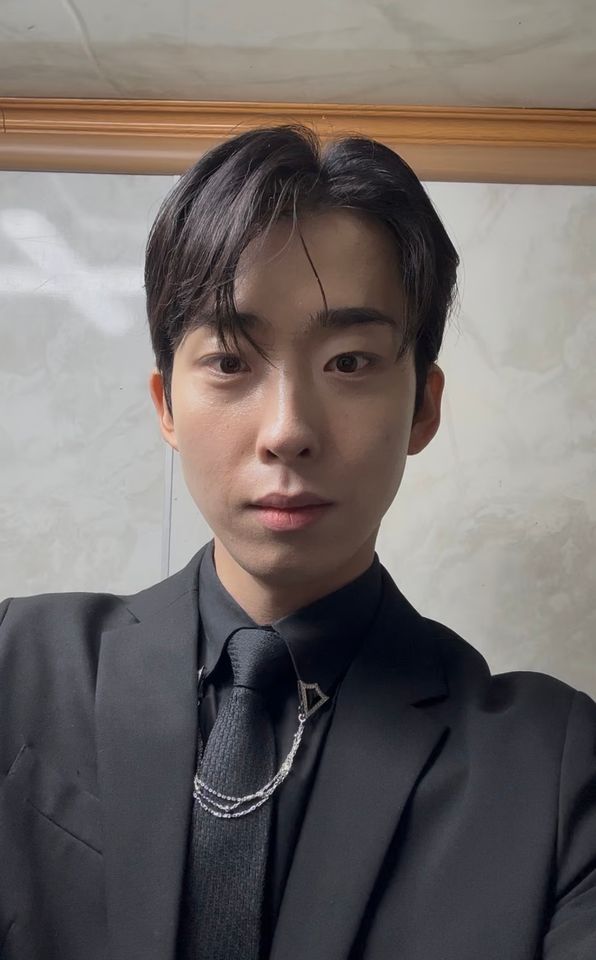 Lee Se-jong Thumbnail image