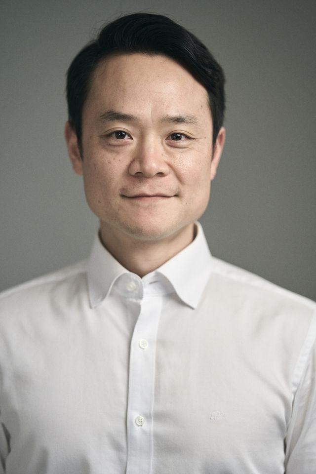 장덕팔 썸네일 이미지