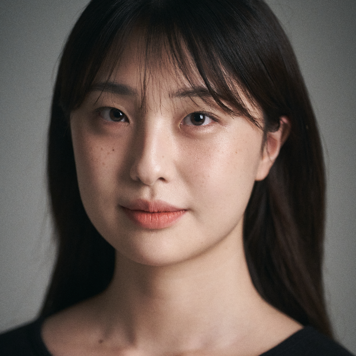 장서윤 썸네일 이미지