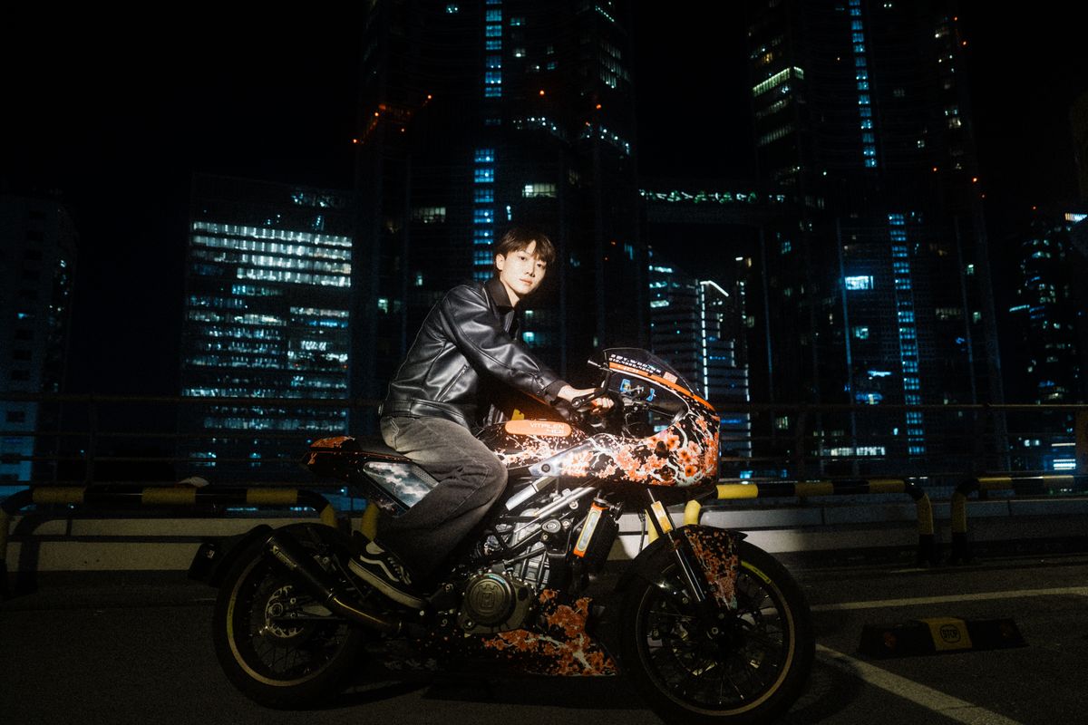 Lee Young-woo Thumbnail image