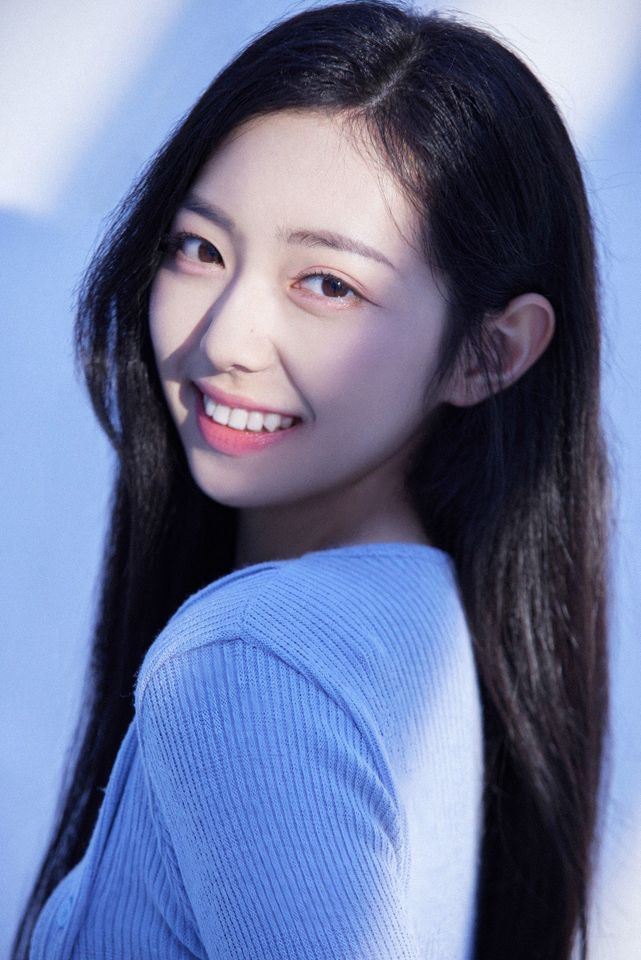 Kim Chaeyun Thumbnail image