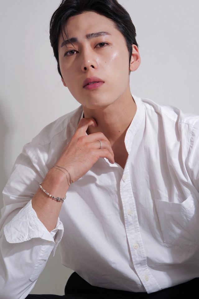 Park Jeong-woo Thumbnail image