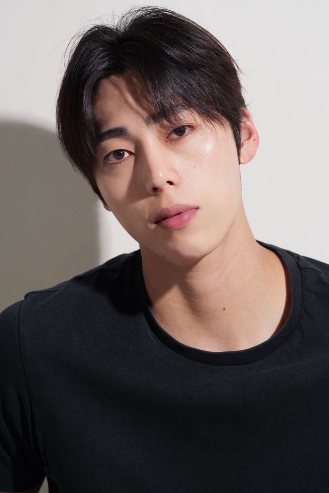 Park Jeong-woo Thumbnail image