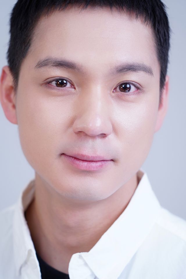 Kim Dae-woong Thumbnail image