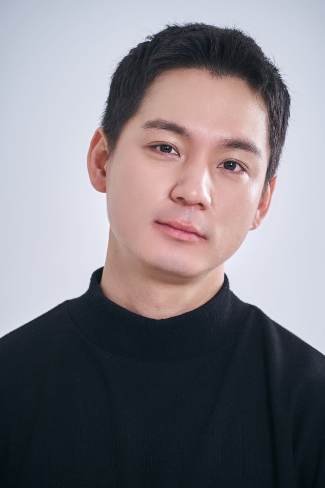 Kim Dae-woong Thumbnail image