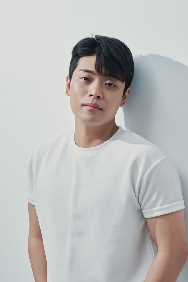 ชเว ยง ภาพขนาดย่อ