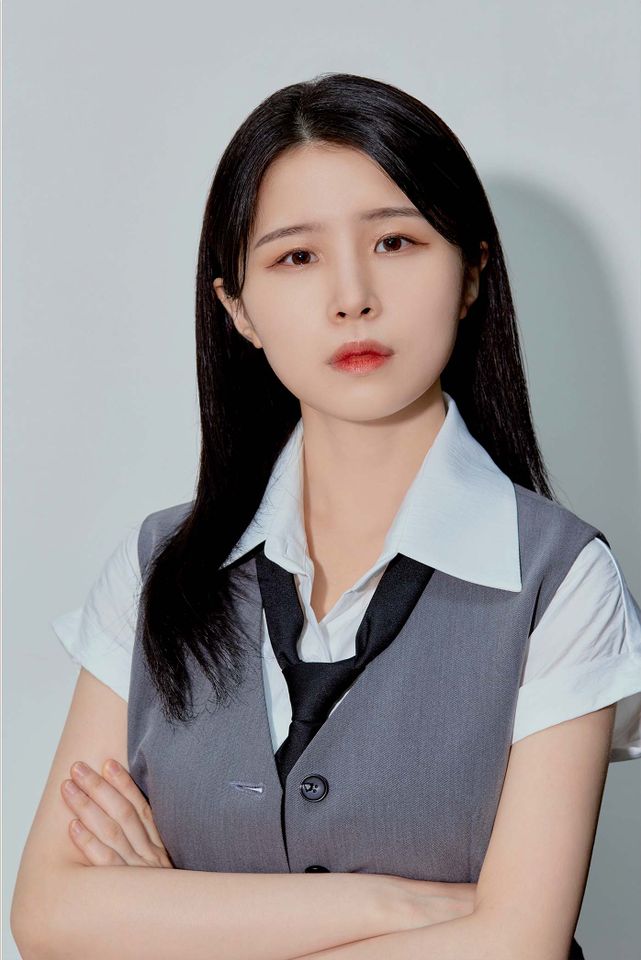 チェ・ヒウン サムネイル画像