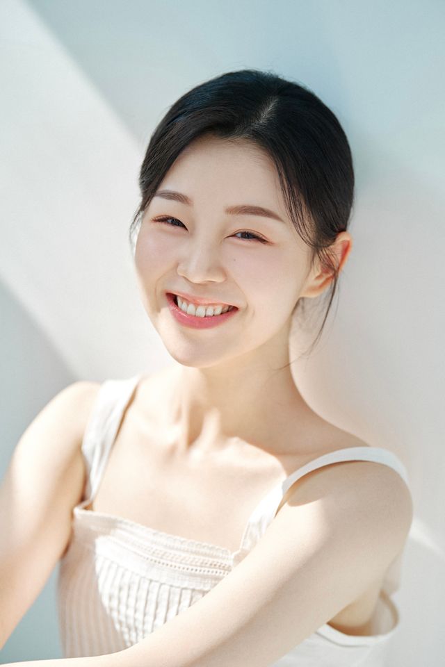 고민영 Thumbnail image