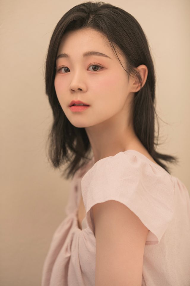 고민영 Thumbnail image