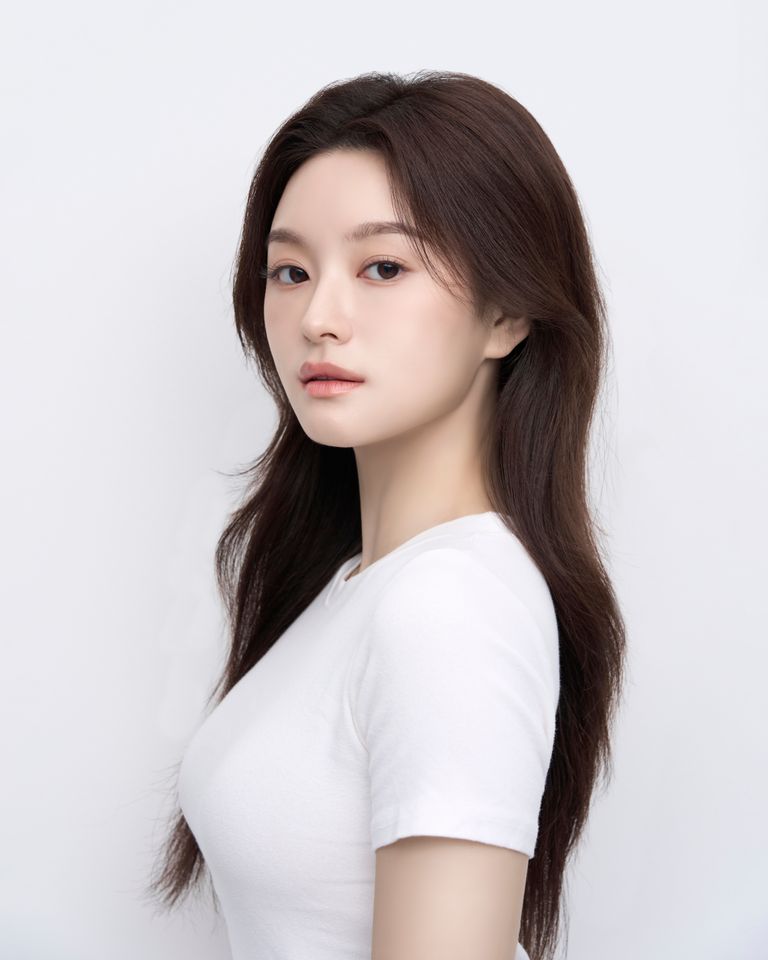 Son Chaehyun Ảnh thu nhỏ