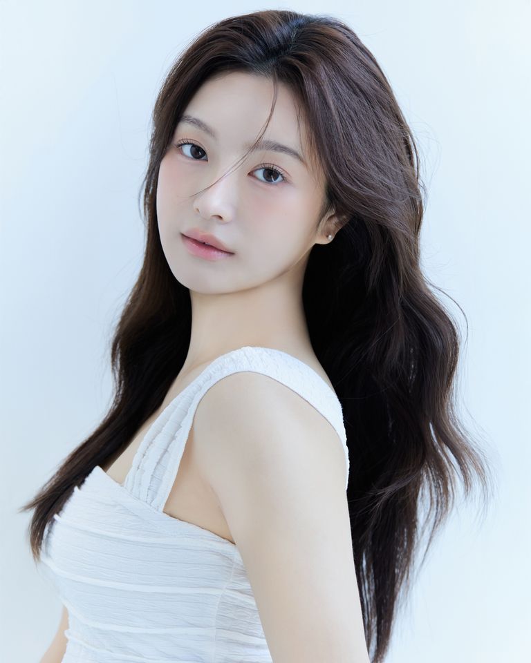 Son Chaehyun Ảnh thu nhỏ