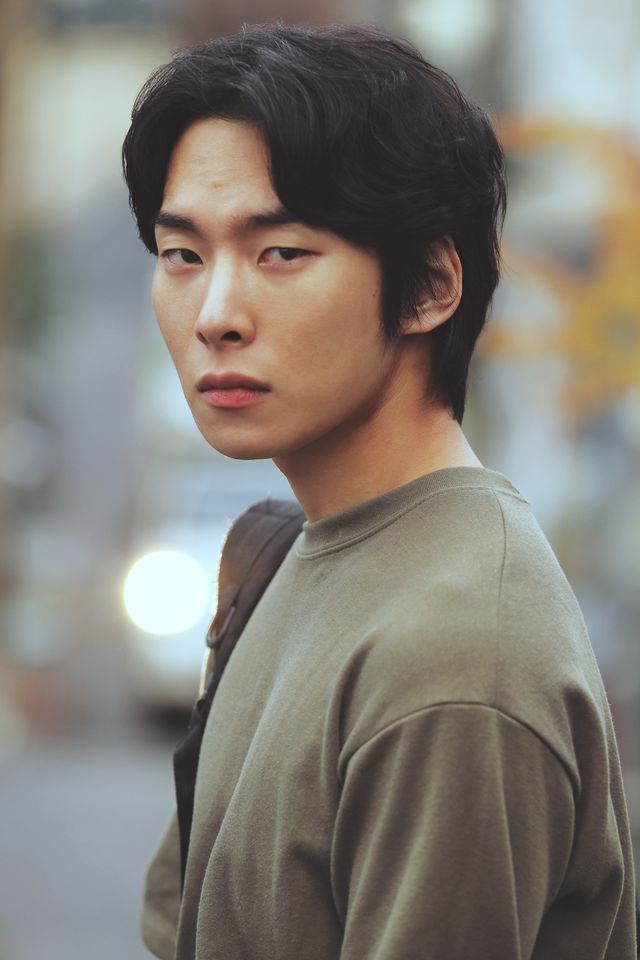 안창기 썸네일 이미지