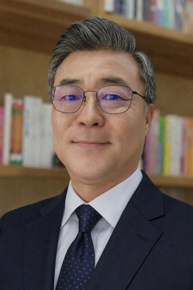 คิม ยงแท ภาพขนาดย่อ