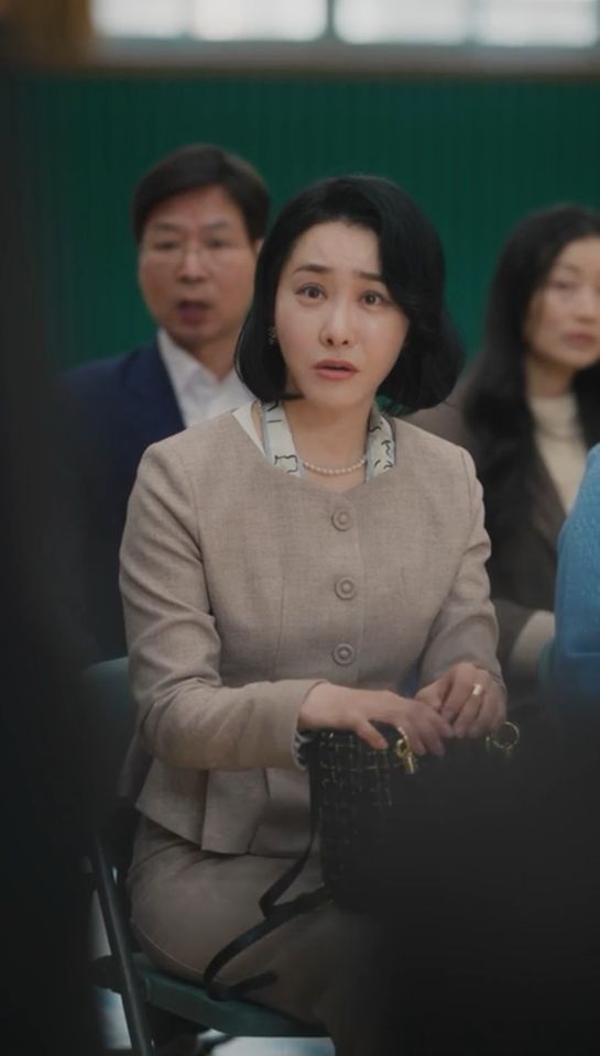 Lee Ji-an Ảnh thu nhỏ