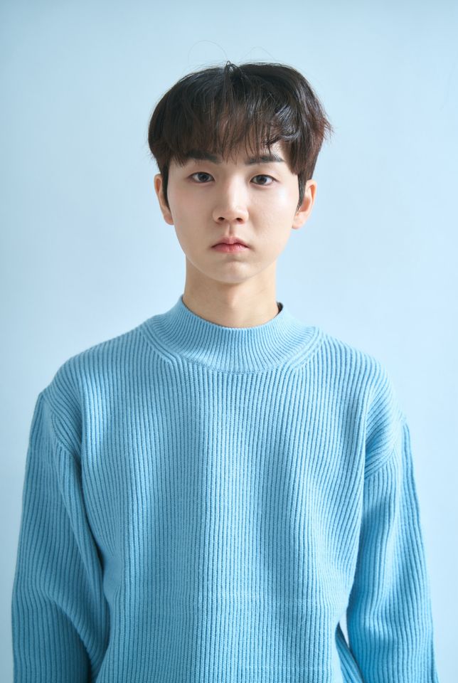 김현우 サムネイル画像