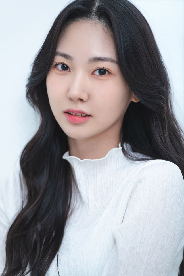 신채원 썸네일 이미지