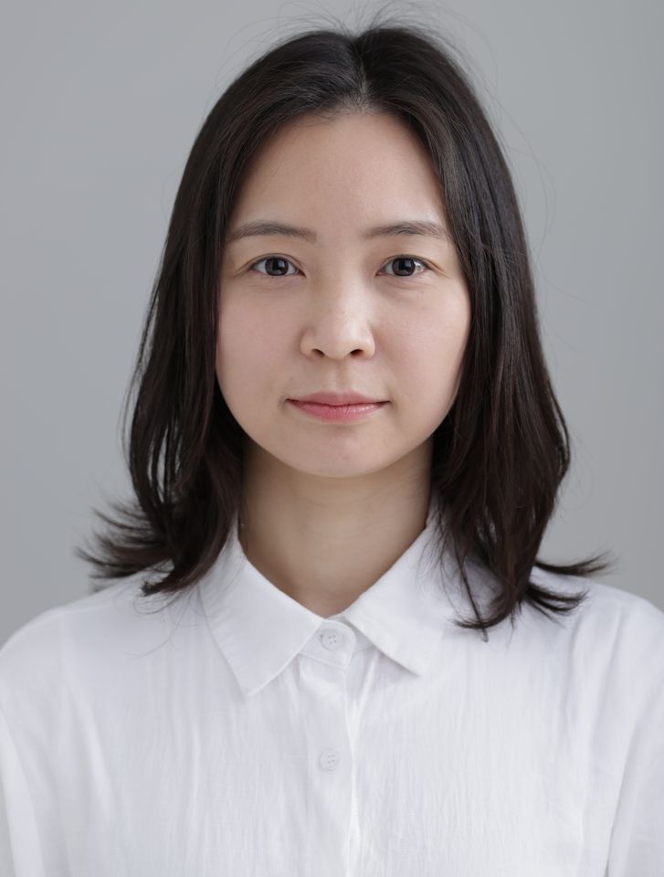 คิม จีอึน ภาพขนาดย่อ