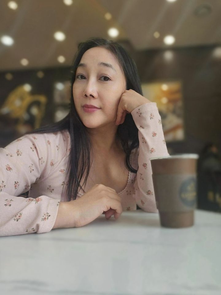 권 지 썸네일 이미지