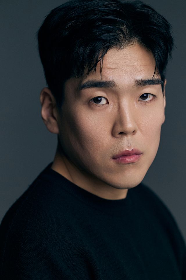 イ・チュンベ サムネイル画像