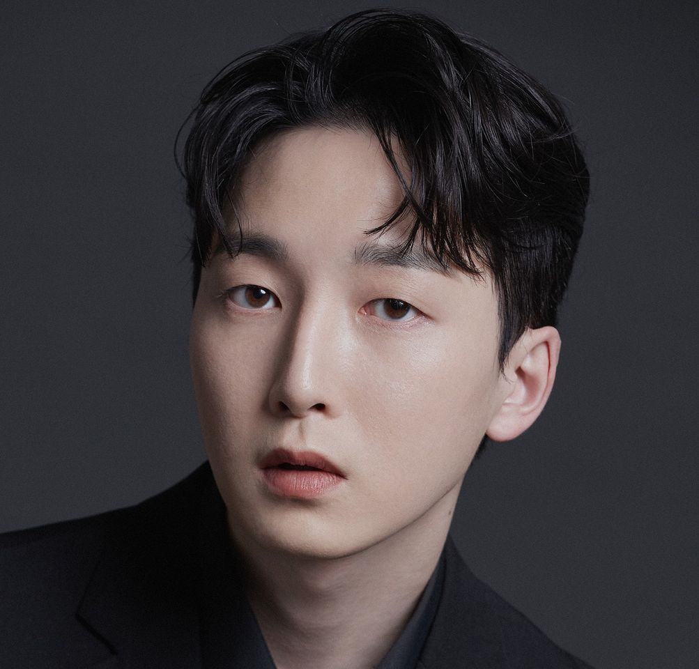 Lee Hwan-yong Thumbnail image