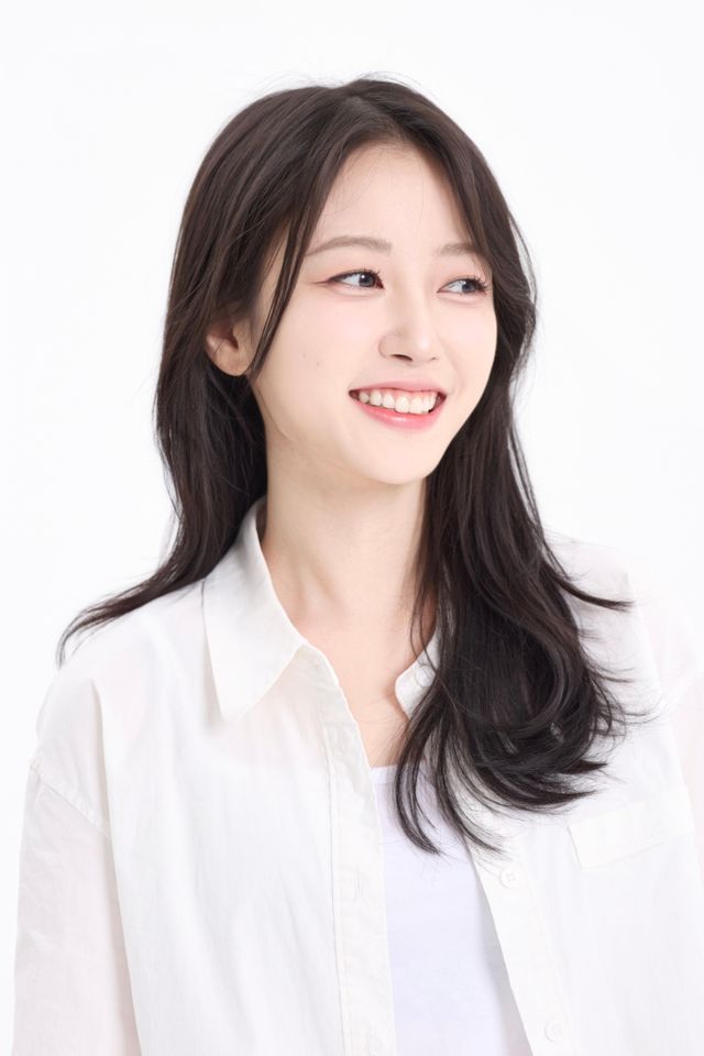 จ็อง มินจอง ภาพขนาดย่อ