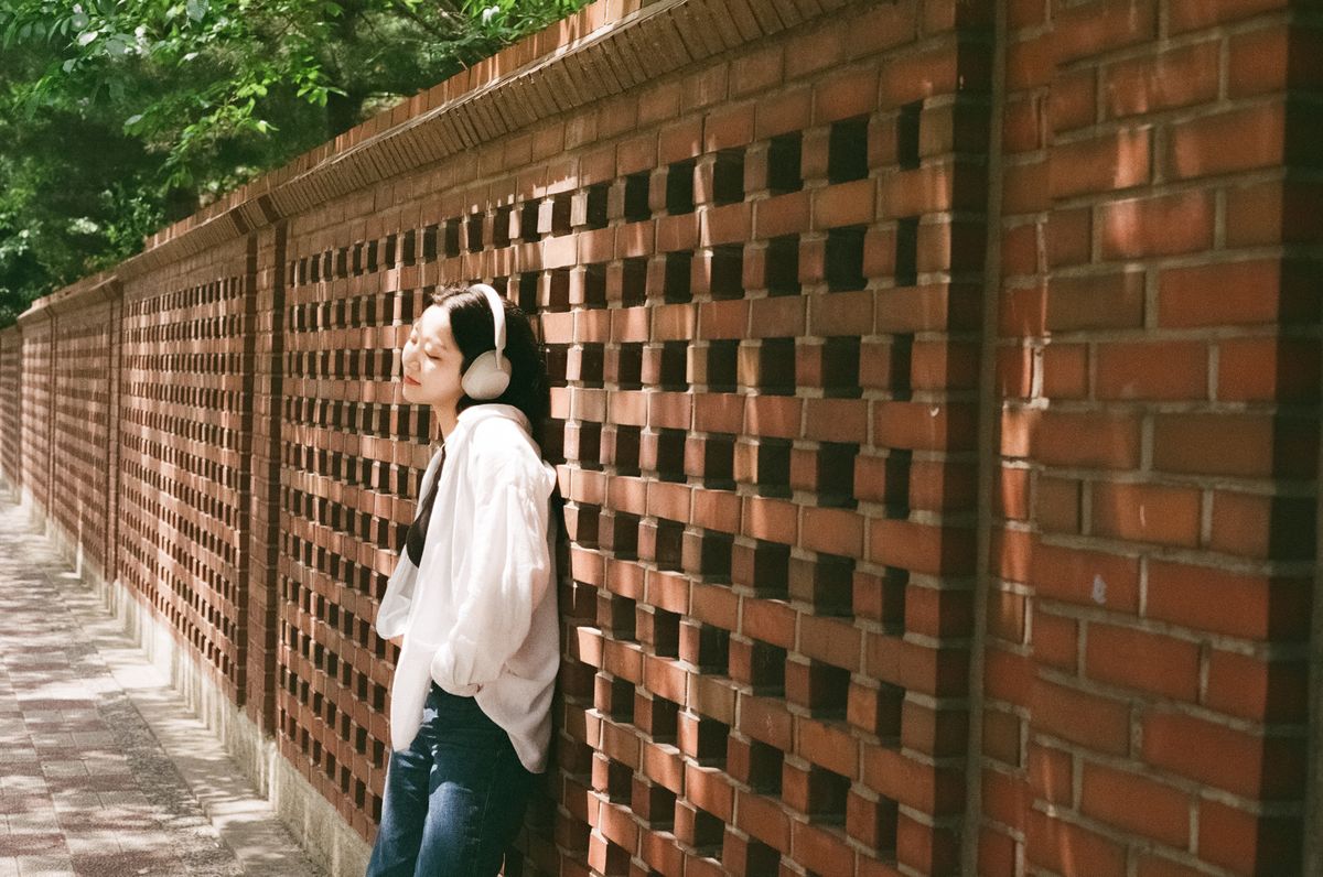 윤지이 サムネイル画像