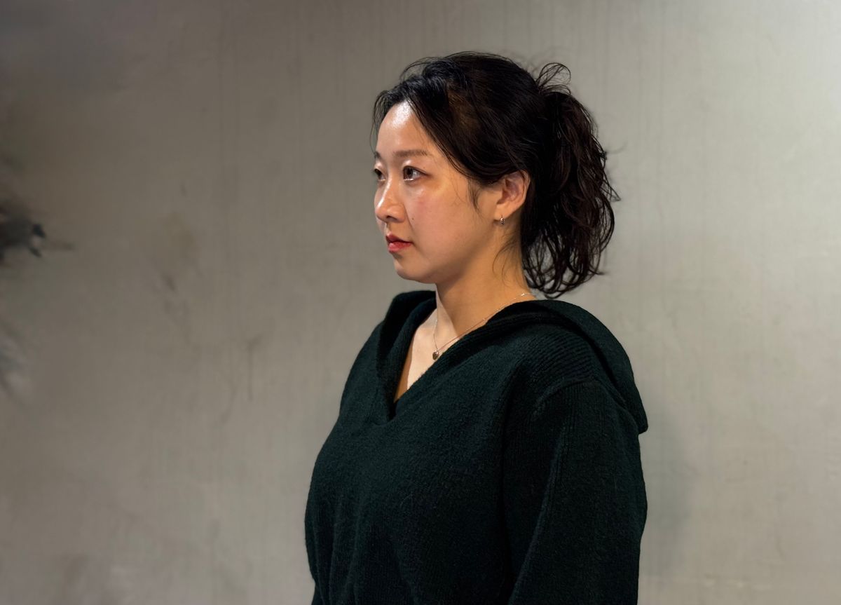 윤지이 サムネイル画像